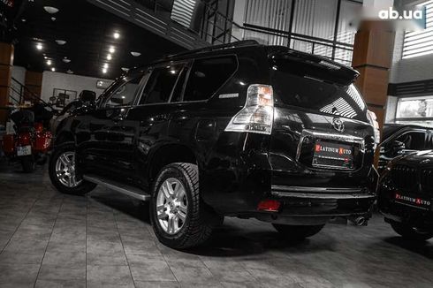 Toyota Land Cruiser Prado 2010 - фото 14