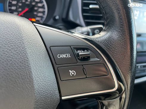 Mitsubishi Outlander 2017 серый - фото 21