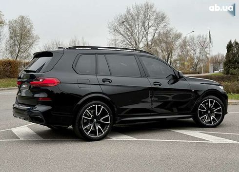 BMW X7 2022 - фото 20