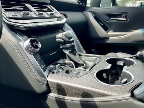 Toyota Land Cruiser 2021 - фото 21