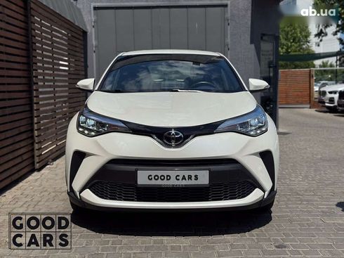 Toyota C-HR 2020 - фото 2
