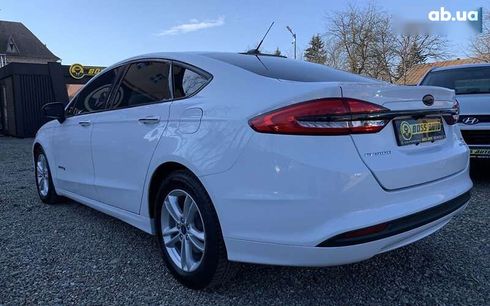 Ford Fusion 2018 - фото 4