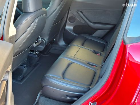 Tesla Model Y 2024 красный - фото 16