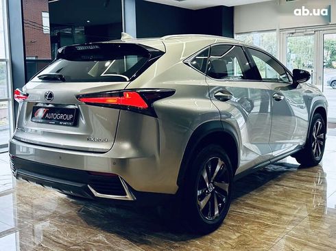 Lexus NX 2021 - фото 9