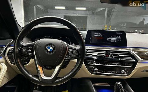 BMW 5 серия 2018 - фото 11