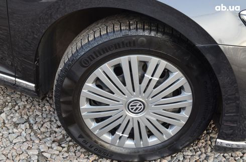 Volkswagen Passat 2017 черный - фото 13