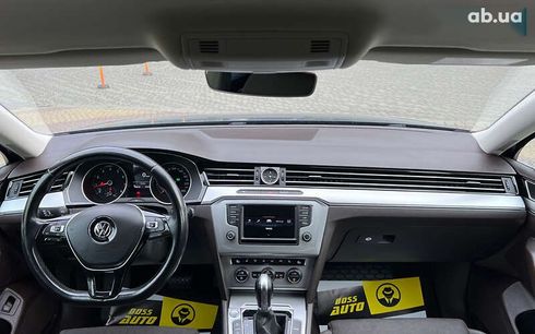 Volkswagen Passat 2015 - фото 13