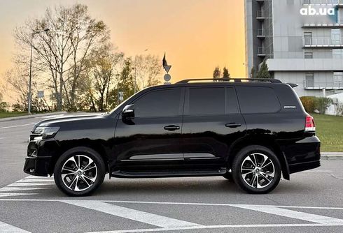 Toyota Land Cruiser 2020 - фото 7