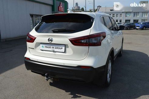 Nissan Qashqai 2021 - фото 11