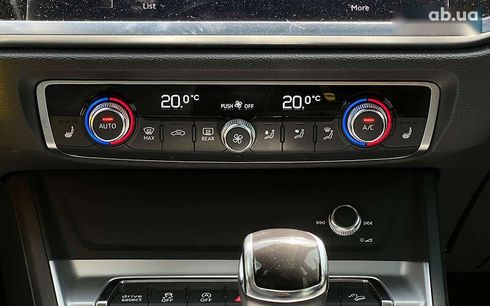 Audi Q3 2019 - фото 19