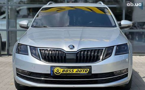 Skoda Octavia 2019 - фото 2