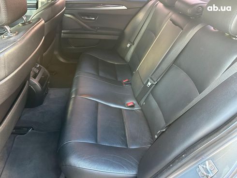 BMW 5 серия 2012 серый - фото 13