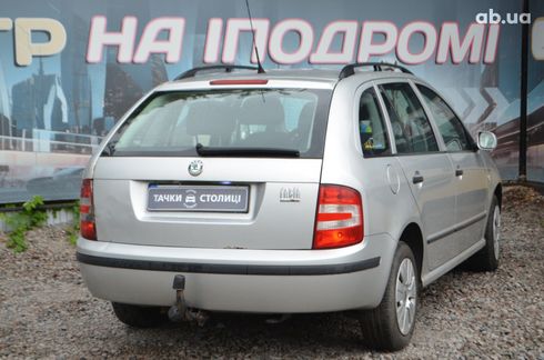 Skoda Fabia 2007 серый - фото 6