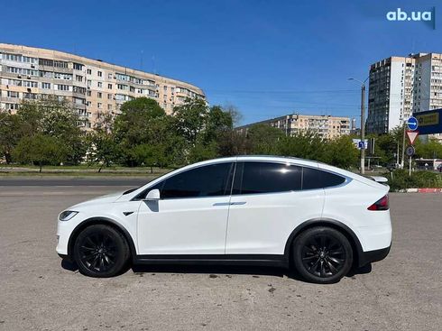 Tesla Model X 2020 - фото 8