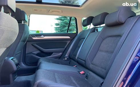Volkswagen Passat 2017 - фото 11