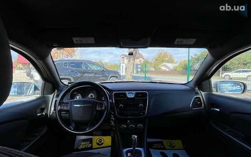 Chrysler 200 2011 - фото 14