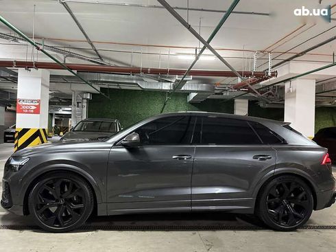 Audi RS Q8 2020 - фото 9