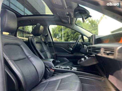 Lincoln Corsair 2022 - фото 19