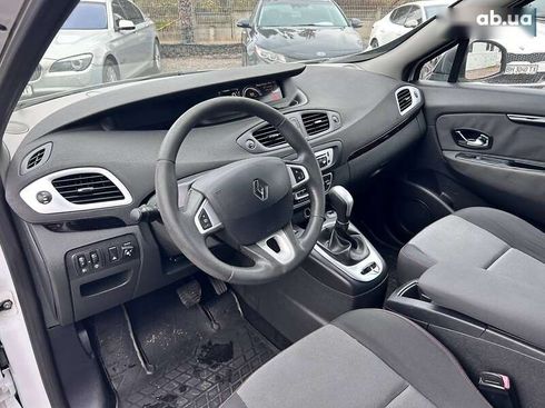 Renault Scenic 2012 - фото 14