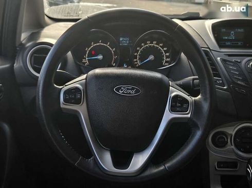 Ford Fiesta 2014 - фото 19