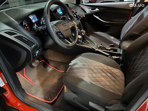 Ford Focus 2015 красный - фото 8