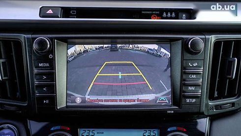 Toyota RAV4 2017 - фото 28