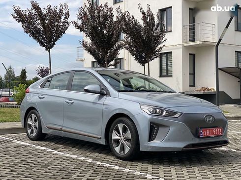 Hyundai Ioniq 2017 - фото 23