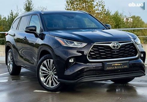 Toyota Highlander 2021 - фото 2