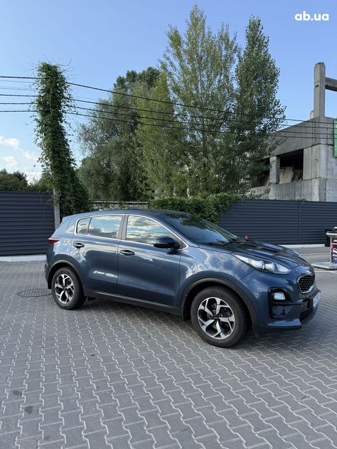 Kia Sportage 2019 синий - фото 2