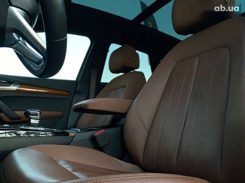 Audi Q5 2021 - фото 24