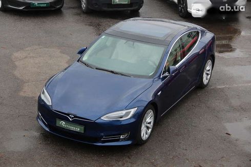 Tesla Model S 2017 - фото 10