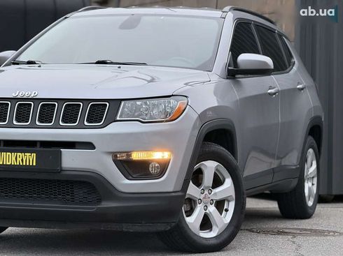 Jeep Compass 2018 - фото 3