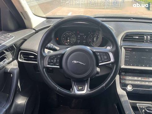 Jaguar F-Pace 2019 - фото 27