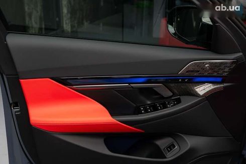 BMW M5 2025 - фото 18