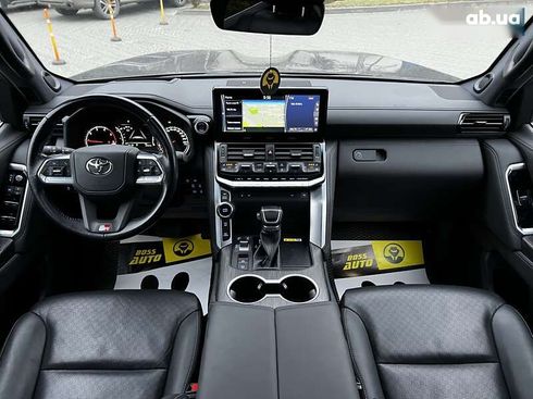 Toyota Land Cruiser 2022 - фото 14