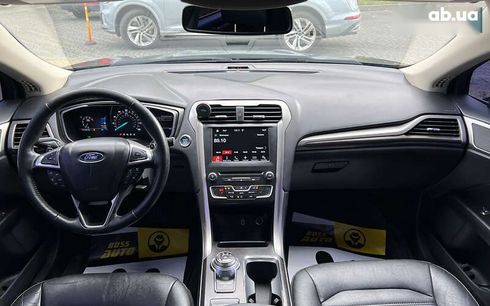Ford Fusion 2018 - фото 10