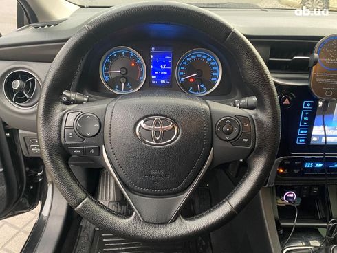 Toyota Corolla 2017 черный - фото 13