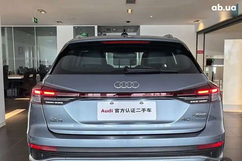 Audi Q4 e-tron 2023 - фото 7