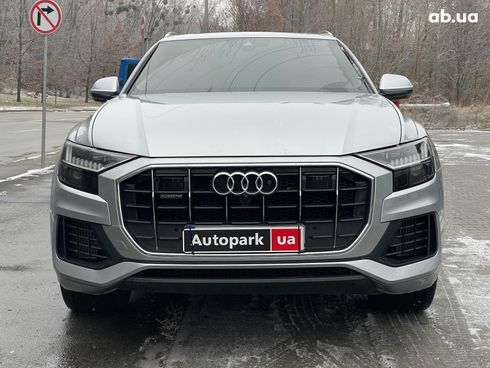 Audi Q8 2019 серый - фото 2