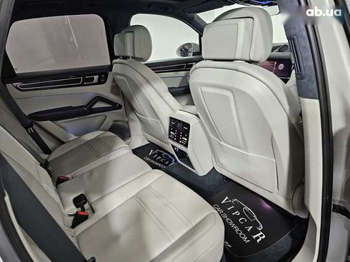 Porsche Cayenne 2022 - фото 12