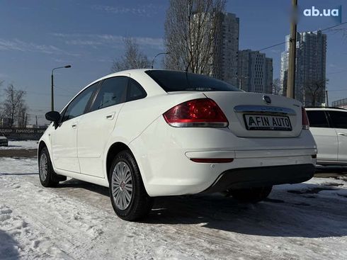 Fiat Linea 2013 - фото 12