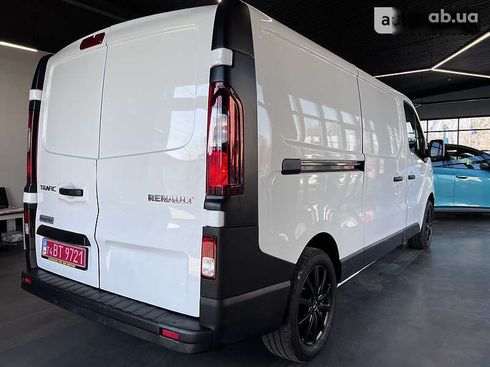 Renault Trafic 2019 - фото 13