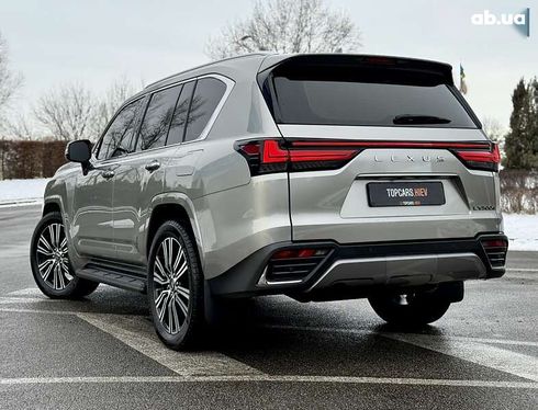 Lexus LX 2022 - фото 11