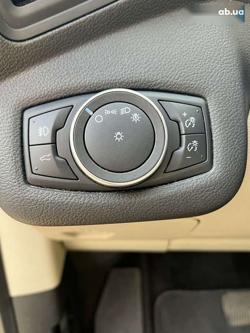 Ford Escape 2018 - фото 26