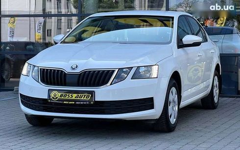 Skoda Octavia 2019 - фото 3