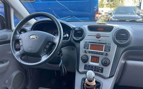 Kia Carens 2009 - фото 16