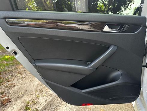 Volkswagen Passat 2014 белый - фото 22