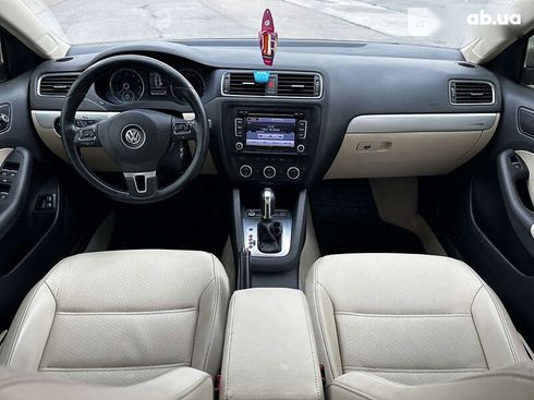 Volkswagen Jetta 2012 - фото 27