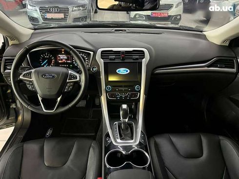 Ford Mondeo 2016 - фото 17