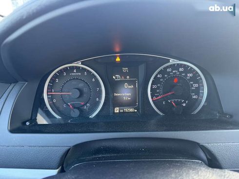 Toyota Camry 2016 - фото 18